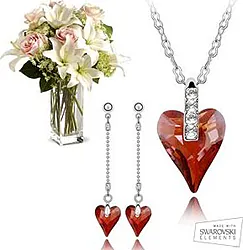 Bouquet dai toni tenui con collana e orecchini Swarovski Elements