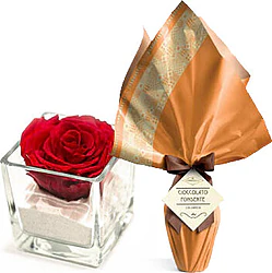 Uovo di Pasqua con Rosa Rossa Stabilizzata Big di alta qualità